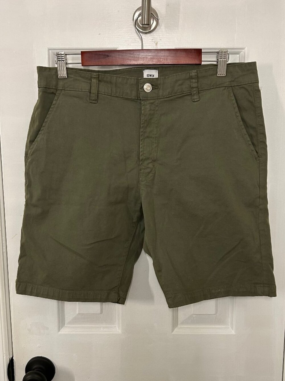 NWT Edwin Size 32 Lucas Short Olive Green